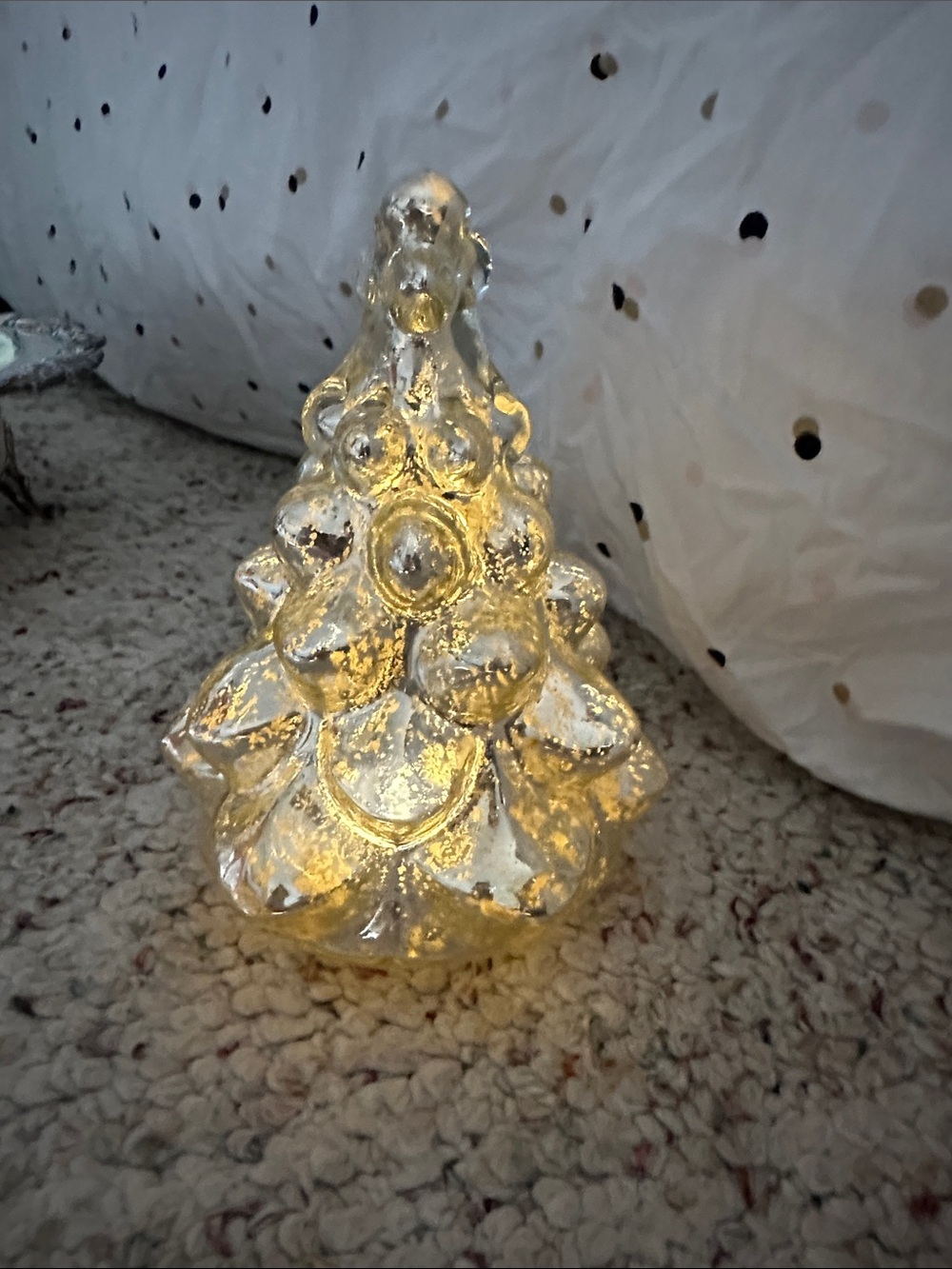 Small Christmas tree 6”
